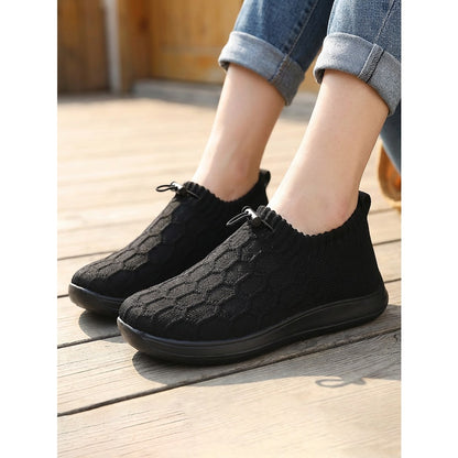 Women’s Wide Toe Box Lace Up Walking Sneakers Breathable Wide Fit Shoes