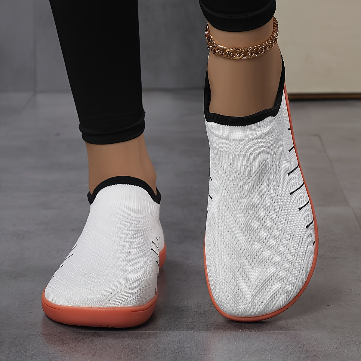 Women's Wide Fit Slip-Resistant Minimalist Sneakers - Breathable Slip-On Walking Shoes