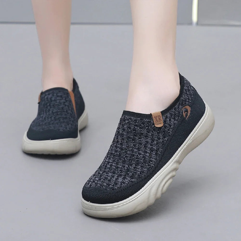 Women Barefoot Shoes with Thick Sole