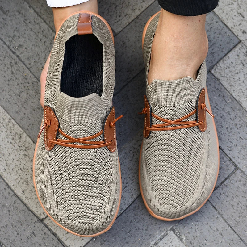Men's Wide Toe Walking Sneakers