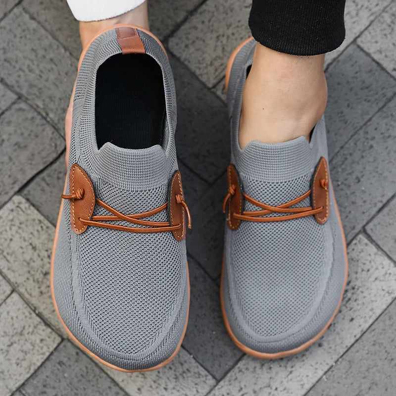 Men's Wide Toe Walking Sneakers